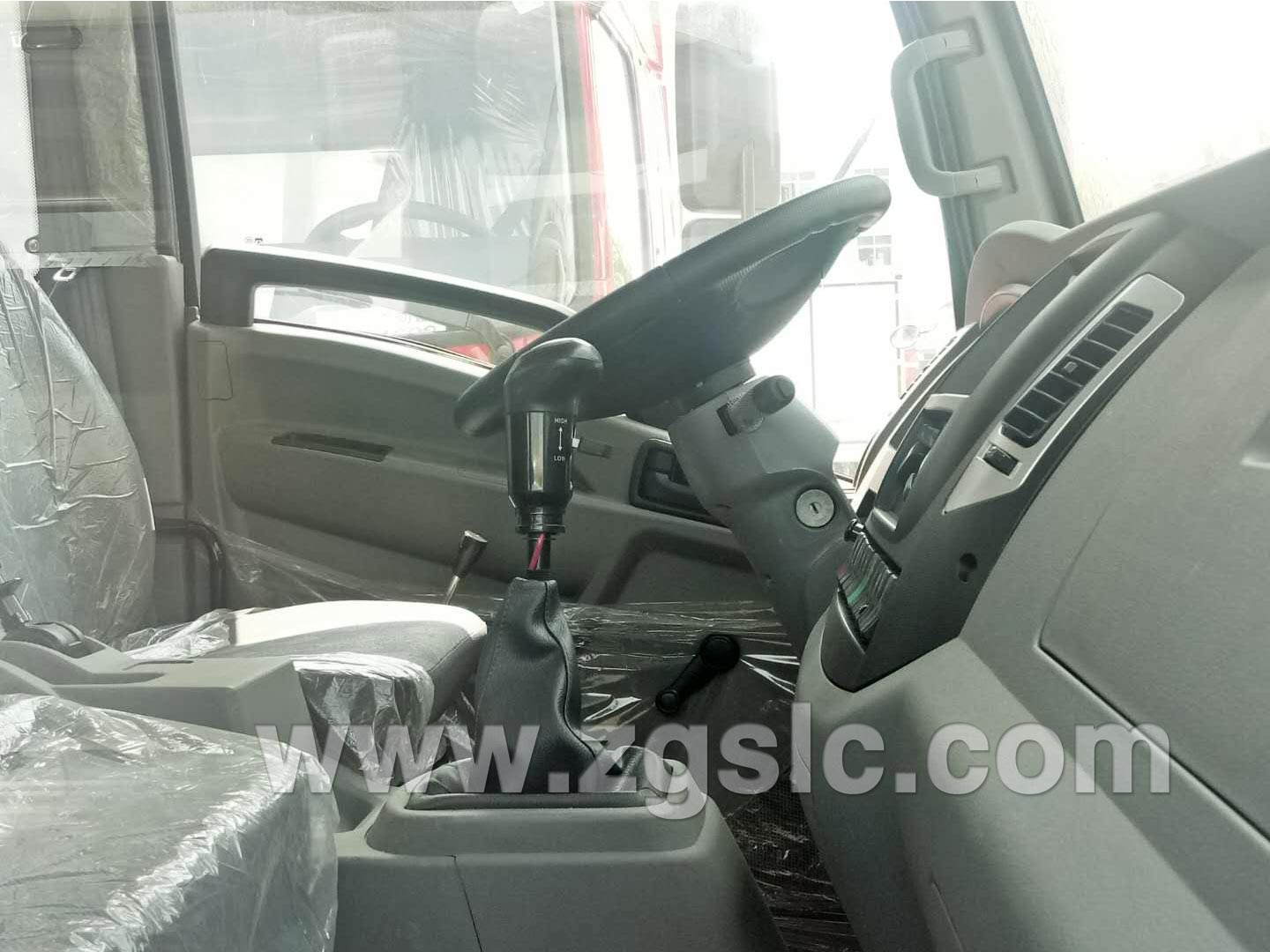 東風(fēng)Z16混凝土攪拌運輸車(國五)